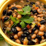 Hearty Slow Cooker Black-Eyed Peas: Easy Comfort Food Tips