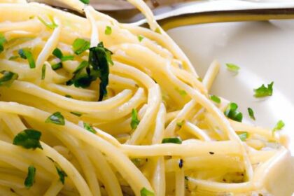 Speedy Garlic Noodles: Flavorful Comfort in Minutes