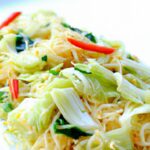Crispy Cabbage Stir Fry Noodles: A Quick Flavor Boost
