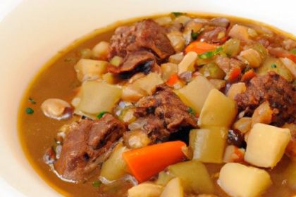 Hearty Crockpot Beef and Barley Soup: A Comfort Classic